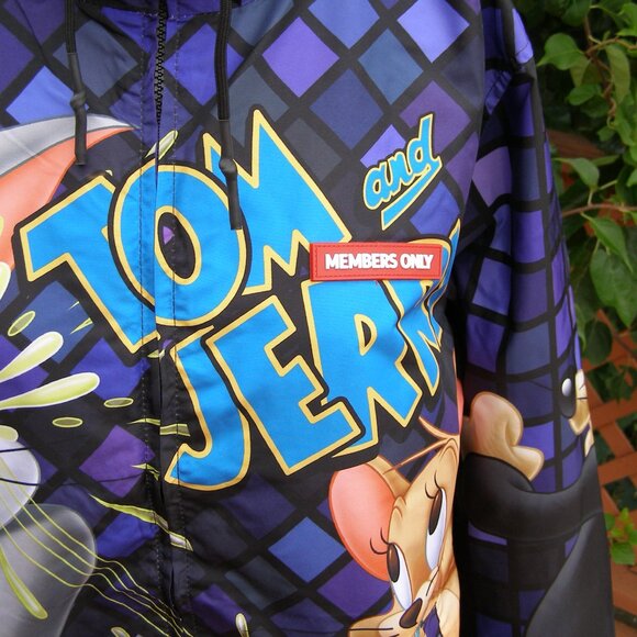 NWT size M MENS Tom and Jerry Windbreaker Jacket All Over Print - Picture 3 of 12